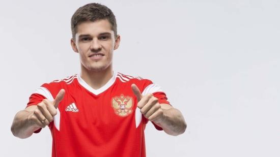 ФИФА признала футболиста сборной России, уроженца Иркутска Романа Зобнина лучшим игроком по пробегу на ЧМ-2018
