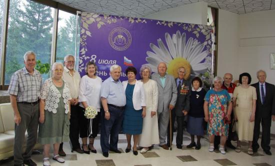 В Иркутске чествовали пары, прожившие в браке более 50 лет