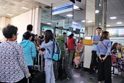 aeroport_tamozhnya.jpg