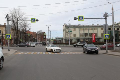frank-kameneckogo_ulica_doroga.jpg