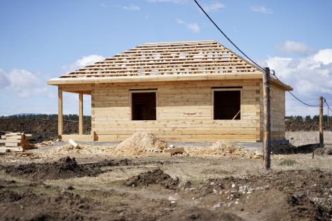 ВТБ: спрос на загородные дома вырос в первом полугодии на 40%