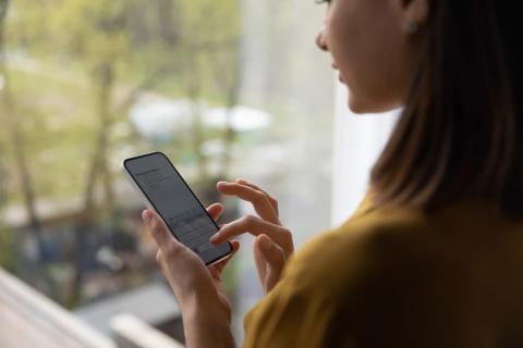 Абоненты Иркутска не спешат отказываться от WhatsApp, но больше общаются в Telegram