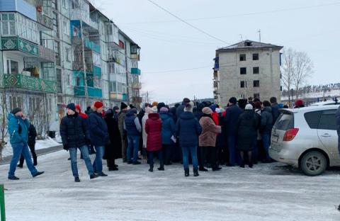 nizhneudinsk_vstrecha_s_zhitelyami.jpg