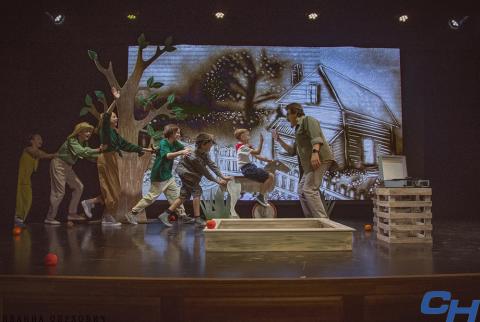 petya_i_volk_muzteatr_09_ph-iao.jpg