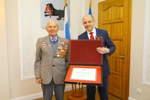 sokol_gramoty_veteranam.jpg