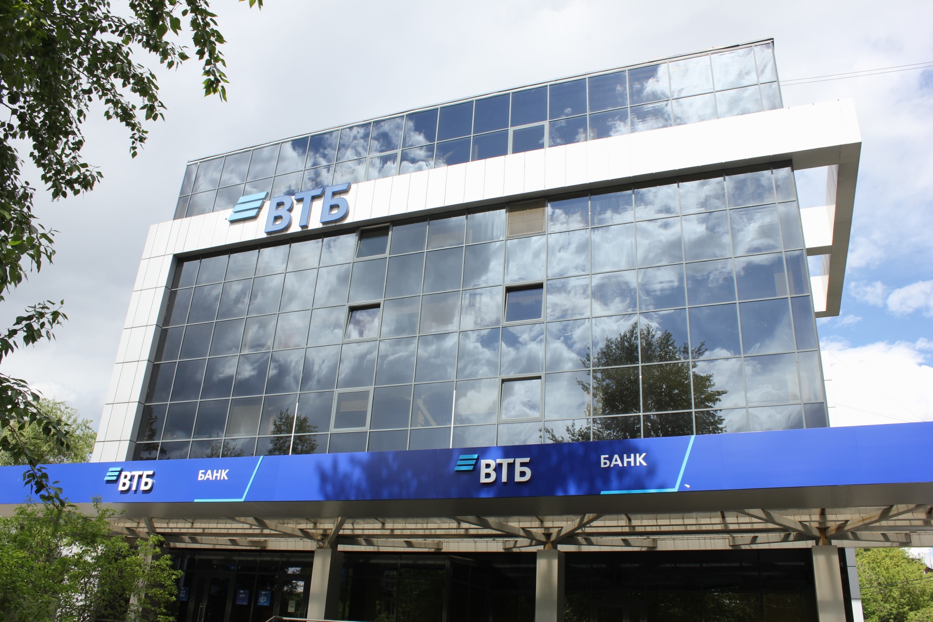 ВТБ увеличил портфель депозитов на 9%