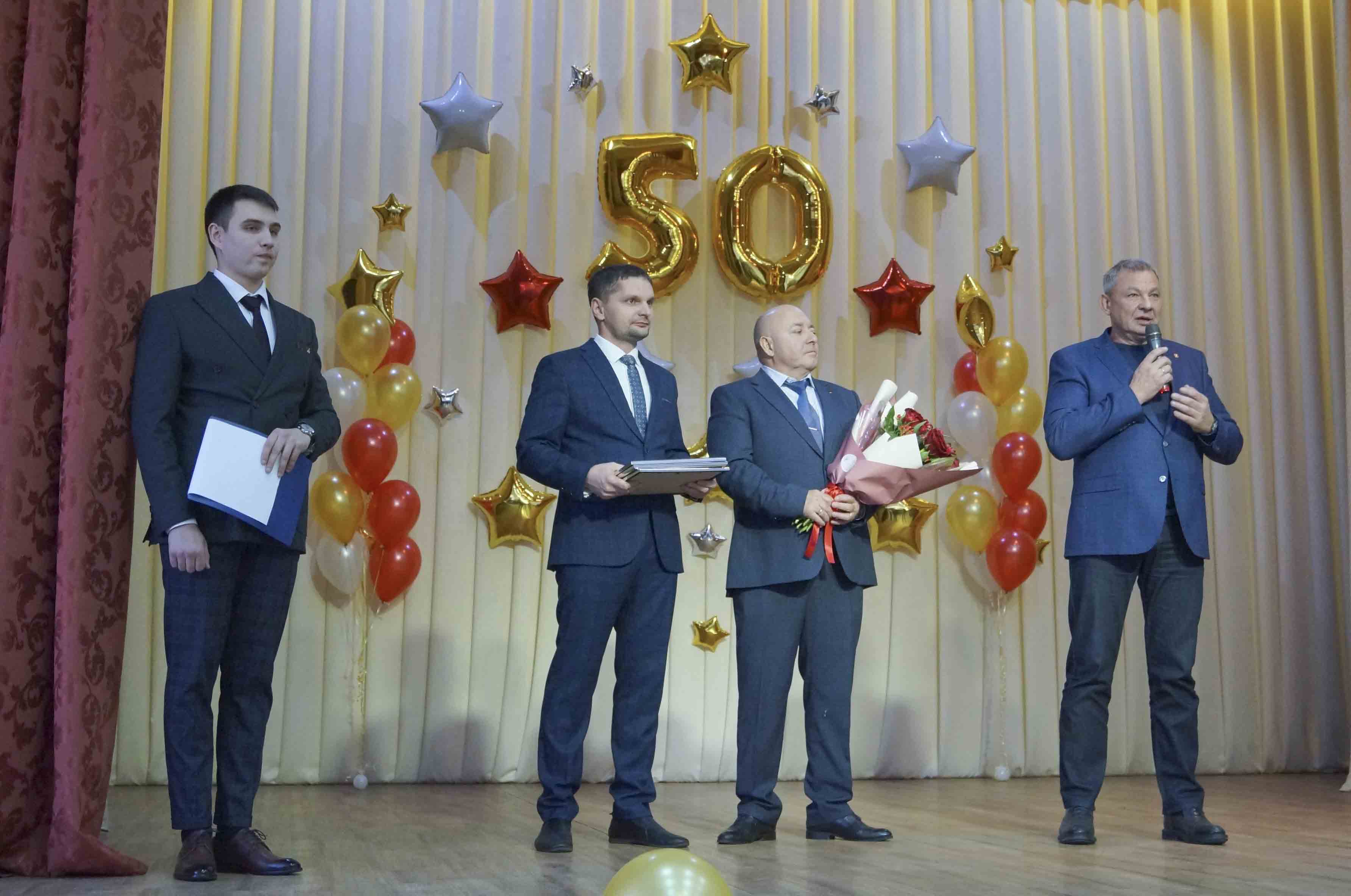 50 лет как новая точка отсчета: Братский металлургический техникум отпраздновал юбилей